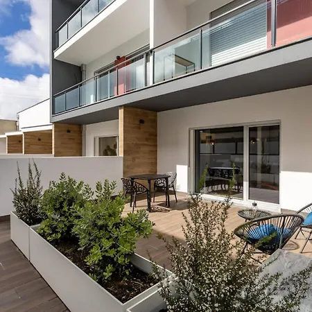 N4 Factory Apartment Marinha Grande